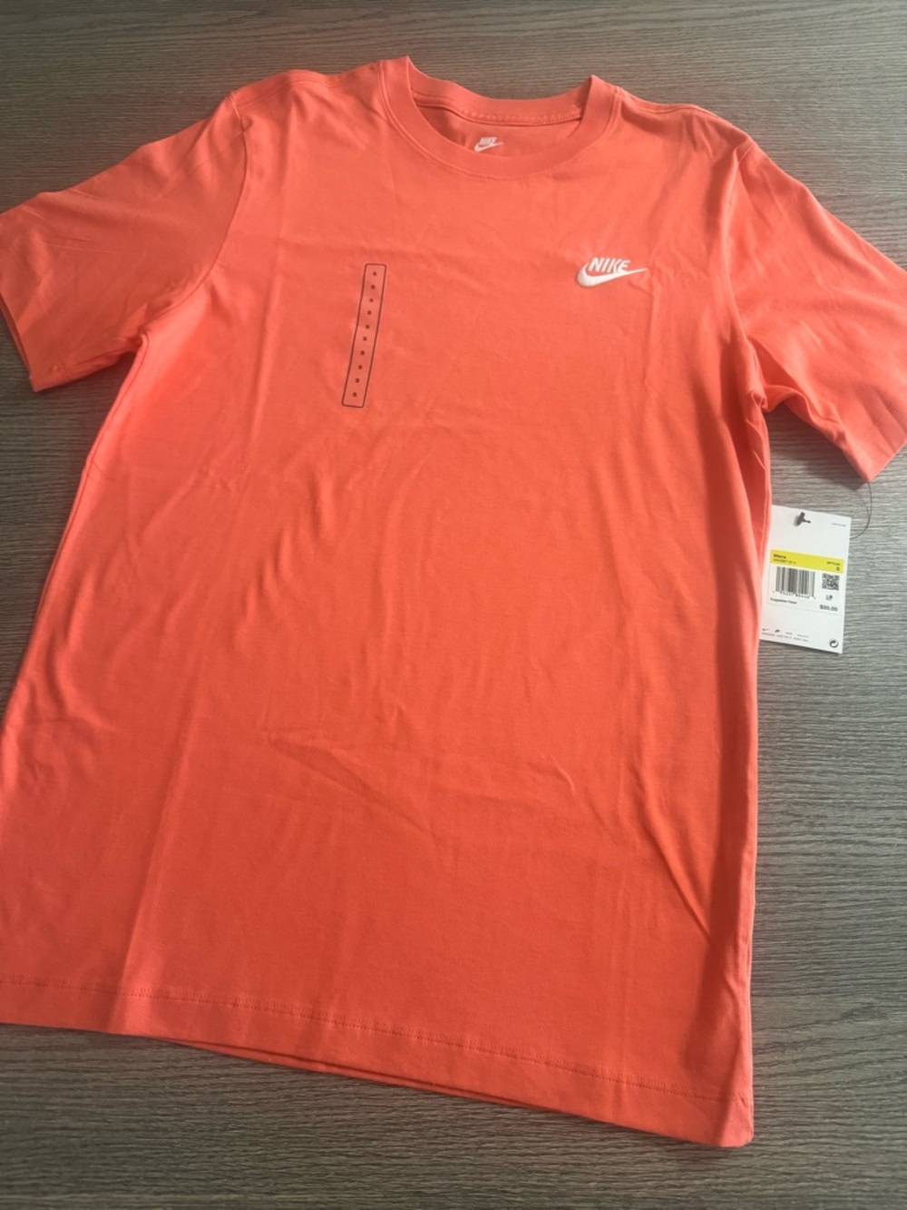 Nike Sportswear T-Shirt Men's Small The Nike Tee Magic Ember Embroidered Logo